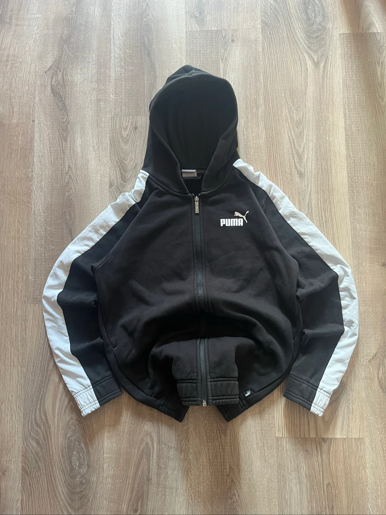 Puma Hoodie Sweatshirt Logo Vintage Y2K Archive Streetwear Sportswear Essential Unisex